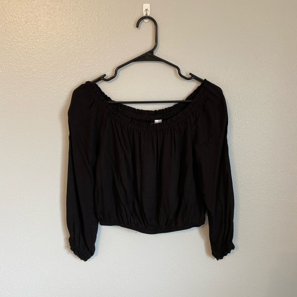 H&M BRAND NEW - NEVER WORN Crop Top